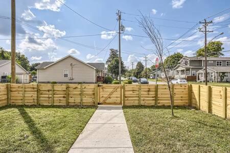 New Build 5 Min To Broadway Sleeps 10 Villa Nashville Exterior photo